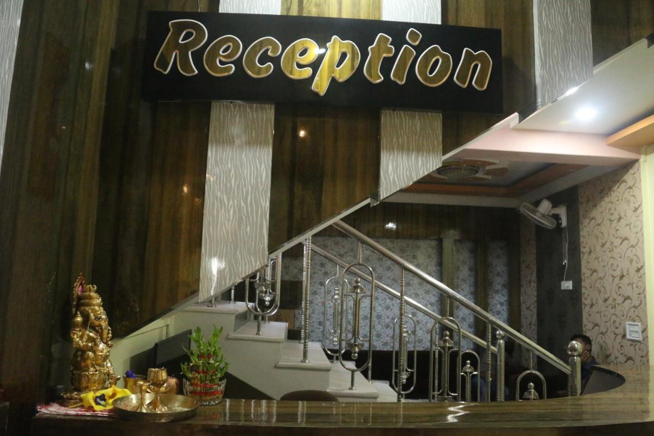 Hotel Himalaya Agartala Luaran gambar