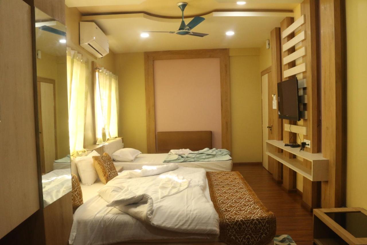 Hotel Himalaya Agartala Luaran gambar
